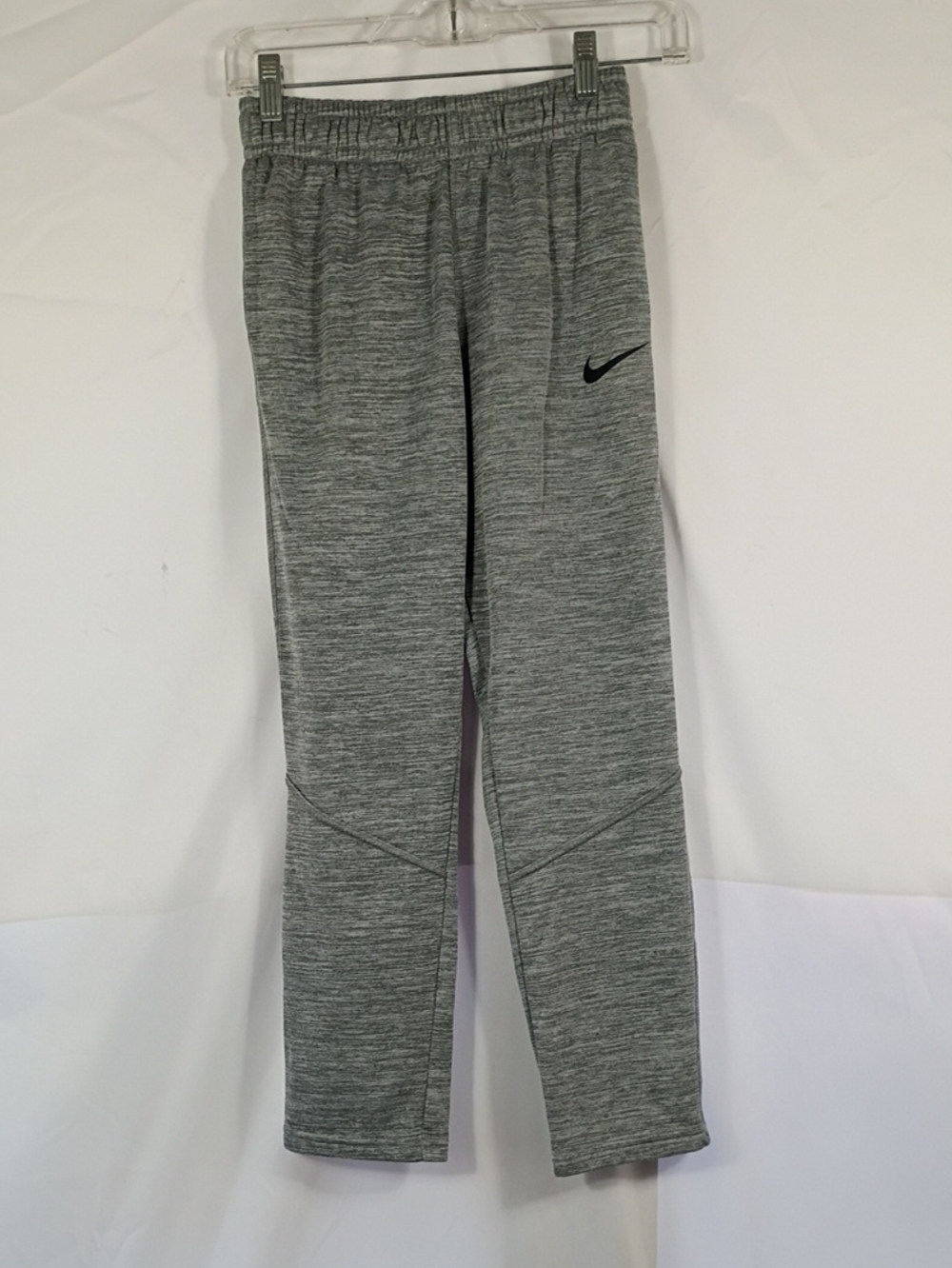 EUC Nike Boys Gray Performance Joggers Size Large Active Winter Athleisure
